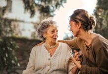 How to Share Caregiving Responsibilities with Family Members